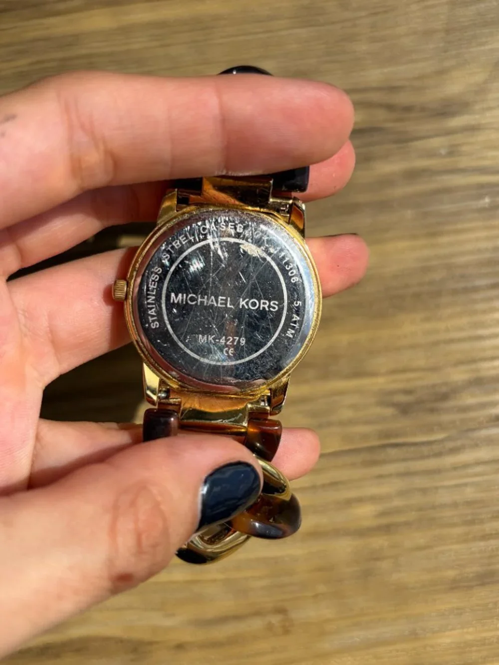 michael kors brown and turtle and gold womens watch, works!